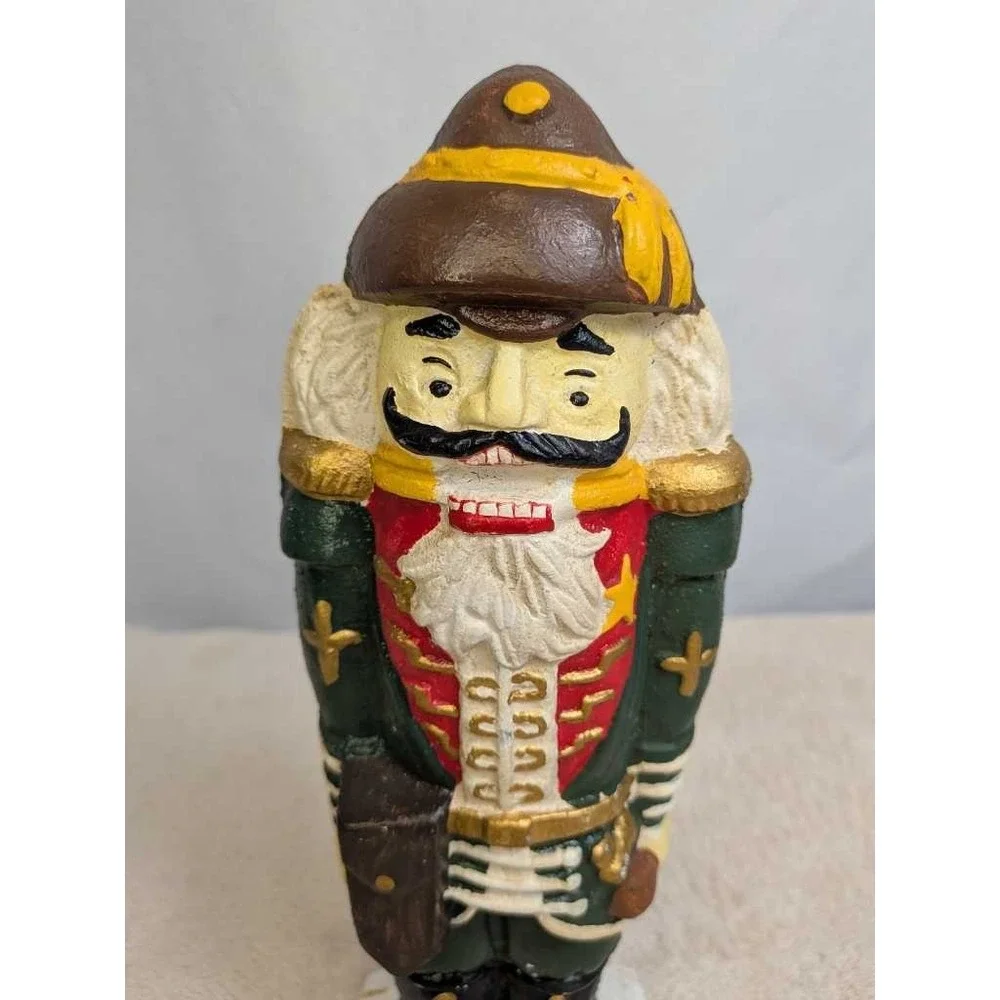 Vintage Cast Iron Nutcracker Soldier Door Stop Decorative Figurine Holiday‎